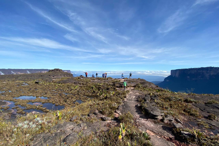 Roteiro Monte Roraima  / Helicóptero  - 6 dias e 5 Noites 