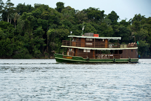 Hotel Katerre Boat Expeditions 