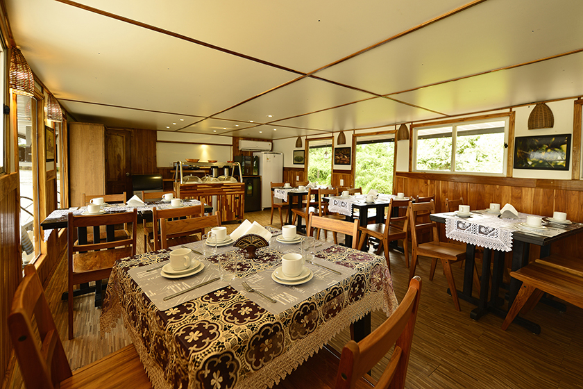 barco restaurante1