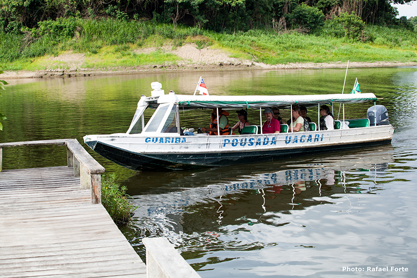 lodge boat