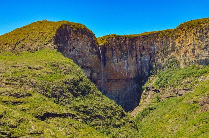 Tabuleiro Waterfall in Minas Gerais