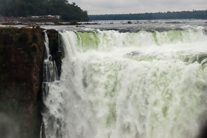 Foz do Igua&ccedil;u with Teenagers
